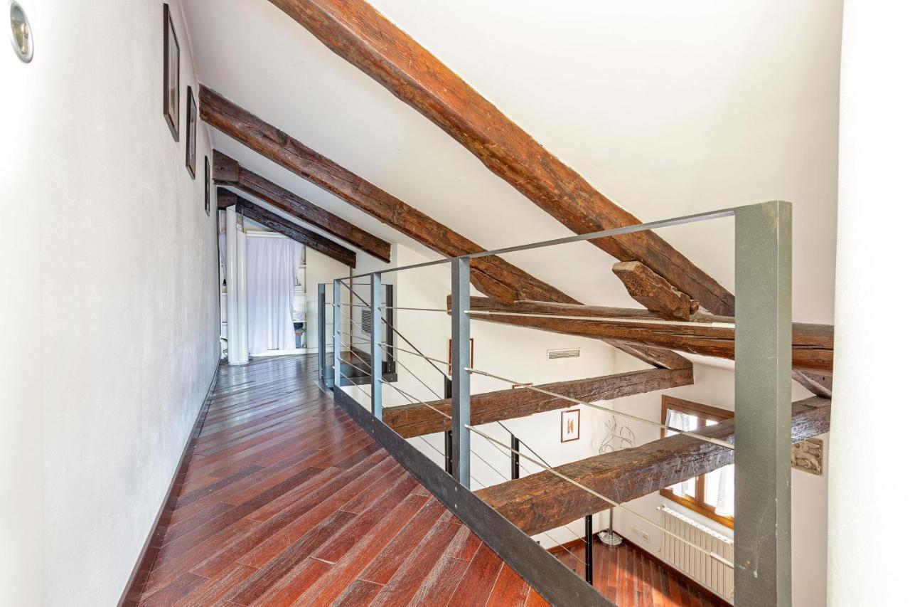 ונציה Rialto Canal View Apartment מראה חיצוני תמונה